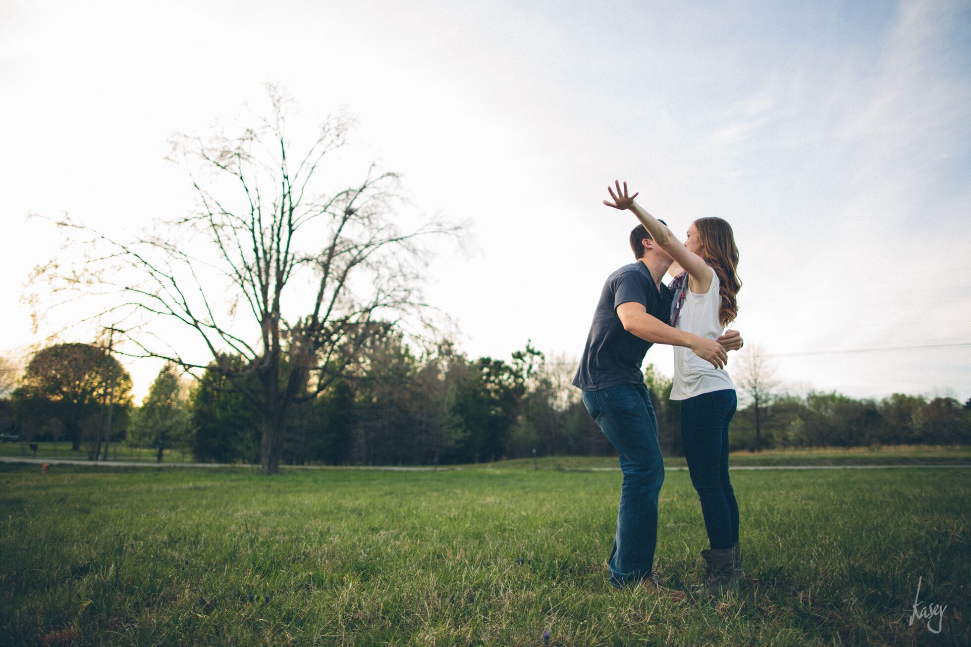 rustic laid-back wedding photographer, kasey loftin photography